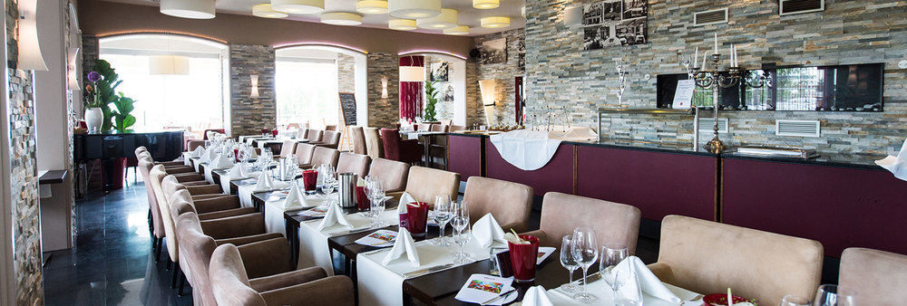 Design-Konferenzhotel & Restaurant Steinernes Schweinchen Kassel Exteriör bild